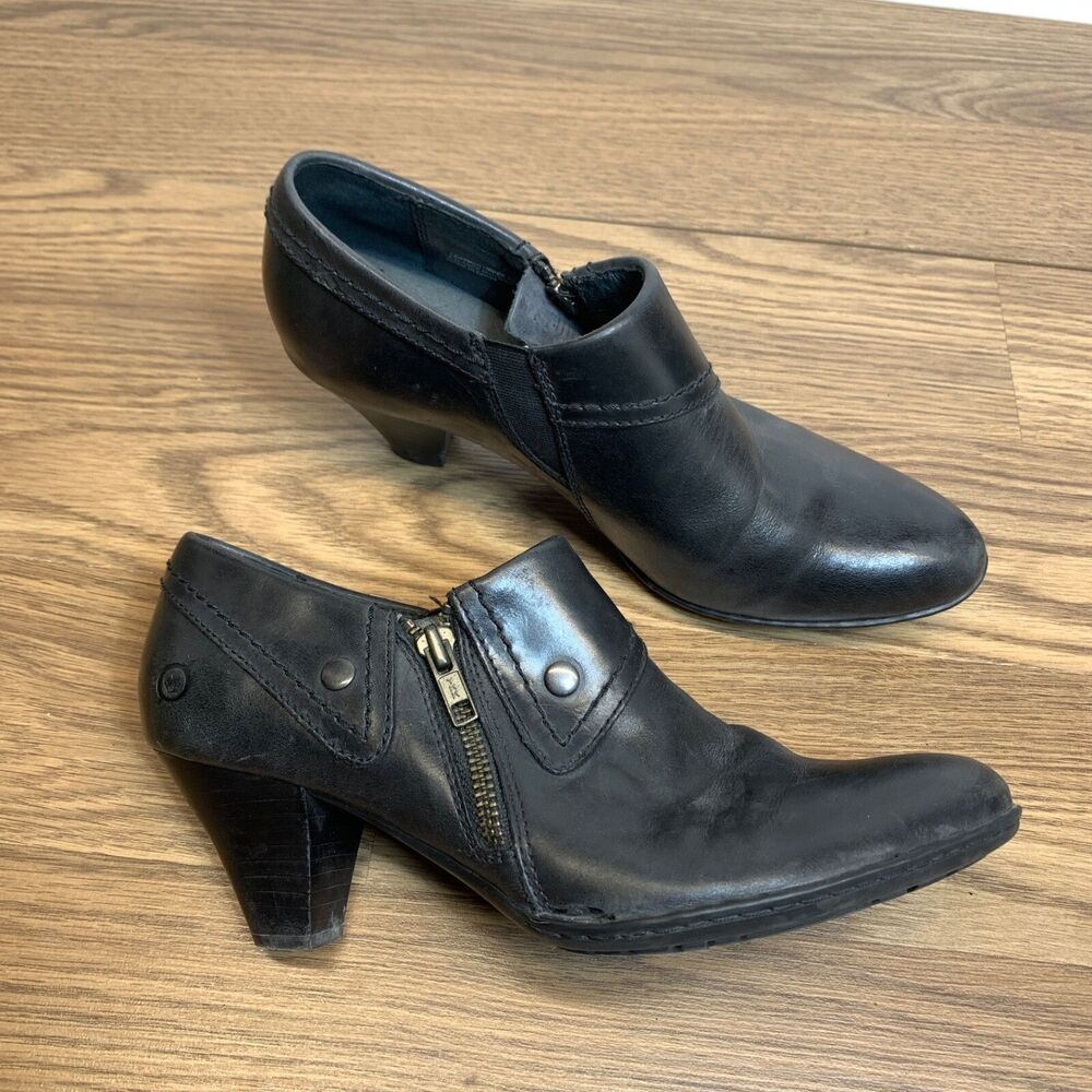 Women's Born Tanya Black Leather Heeled Ankle Boot Booties Side Zip Size 8.5M